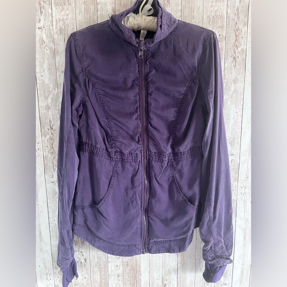 Lululemon Reversible Jacket Concord Grape Size 6 - Picture 3 of 6